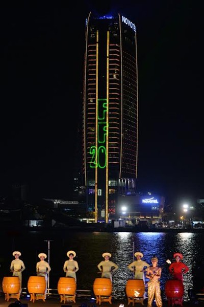 Gần 22.000 vé đã được bán ra trước giờ khai hội pháo hoa quốc tế Đà Nẵng ảnh 3