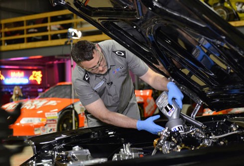 Những kinh nghiệm lái xe an toàn cần biết ảnh 2