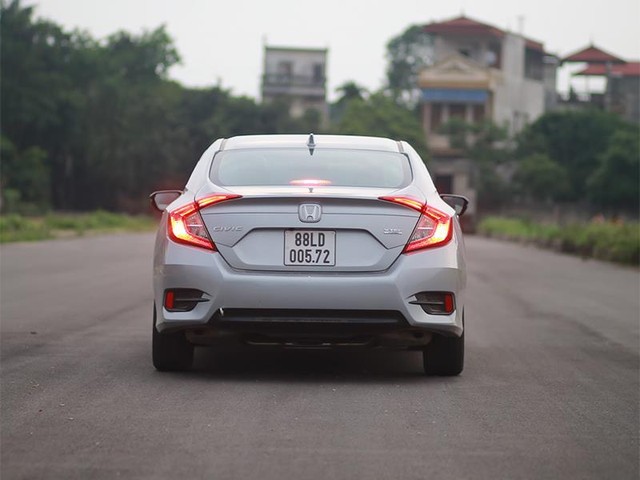 Honda Civic thế hệ mới: Nhập Thái, giá “chát“ ảnh 3