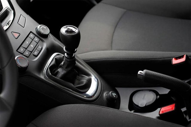 Chevrolet Orlando MT chính thức “trình làng“: Tiêu chuẩn Mỹ, giá bình dân ảnh 7