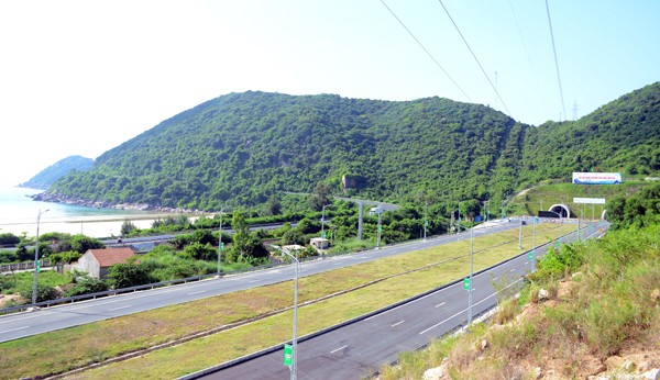 Ngày 30/10, dự kiến sẽ khánh thành hầm Đèo Cả ảnh 9