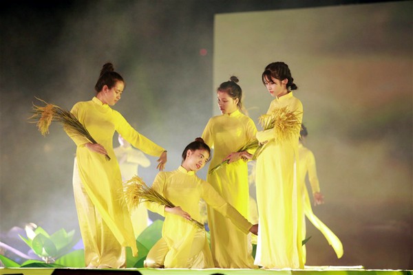 Chung kết Lễ hội pháo hoa Đà Nẵng: Đội Ý giành chiến thắng rực rỡ ảnh 14