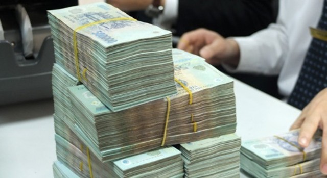 Các ngân hàng liên tiếp thực hiện các vụ thu giữ tài sản để thu hồi nợ ảnh 1