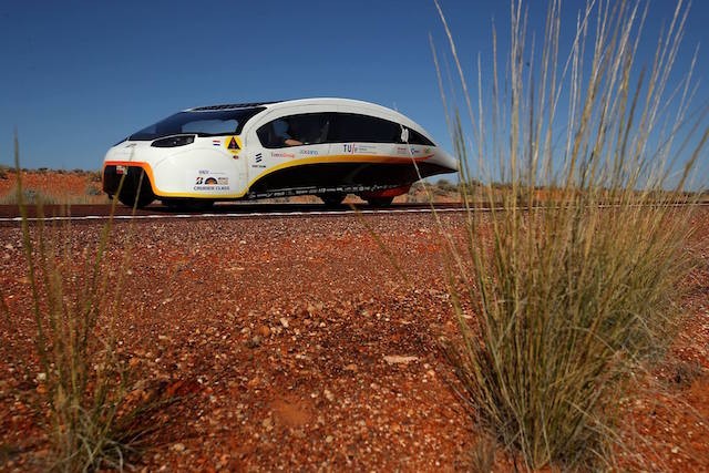 Xe hơi năng lượng mặt trời đang trở thành xu hướng ảnh 9