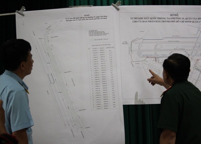 Bộ Quốc phòng chính thức bàn giao hơn 7.300m2 đất ở sân bay cho TP.HCM ảnh 1