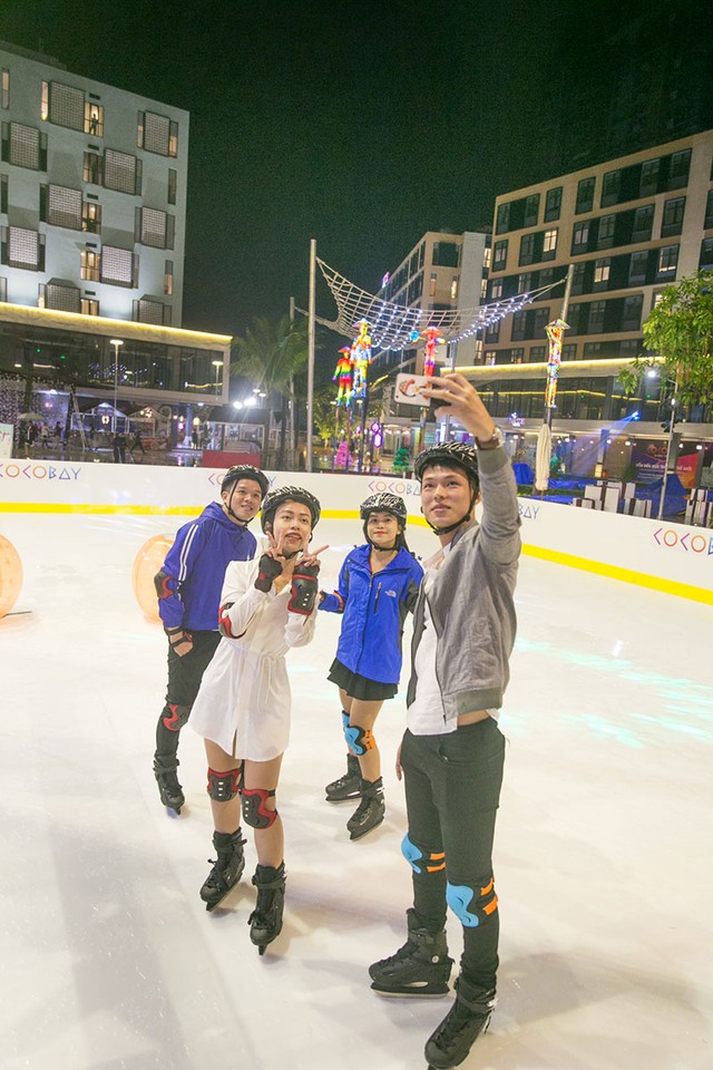 Những khoảnh khắc đẹp “rụng tim” tại lễ hội phong cách Châu Âu lớn nhất Đà Nẵng – Coco Starlight Fest ảnh 8 Những khoảnh khắc đẹp “rụng tim” tại lễ hội phong cách Châu Âu lớn nhất Đà Nẵng – Coco Starlight Fest ảnh 8