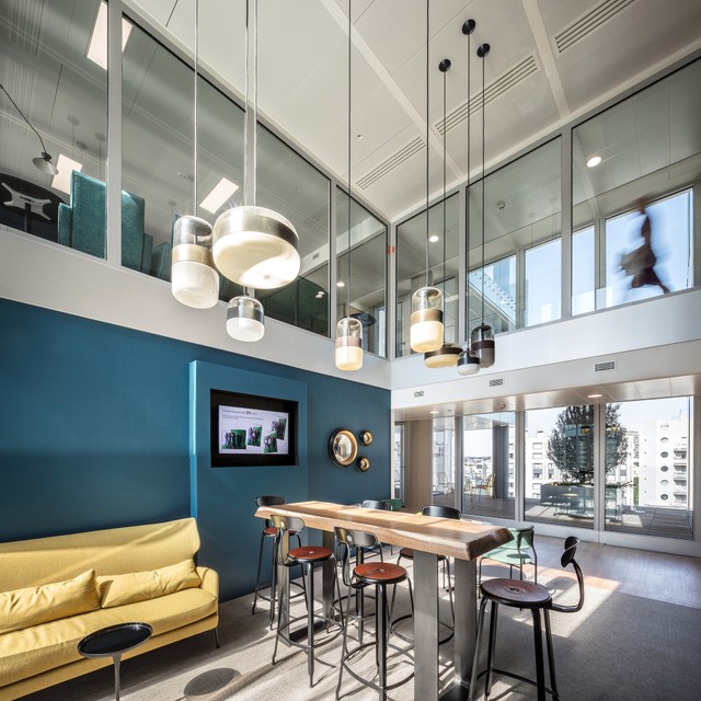 Trụ sở chính Sogeprom tỏa sáng theo cách của mình ảnh 7