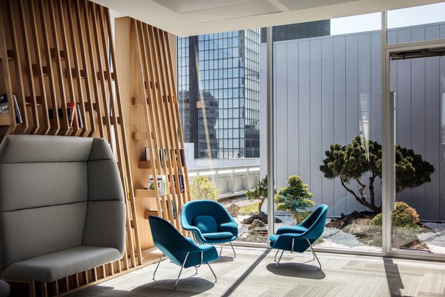 Trụ sở chính Sogeprom tỏa sáng theo cách của mình ảnh 9