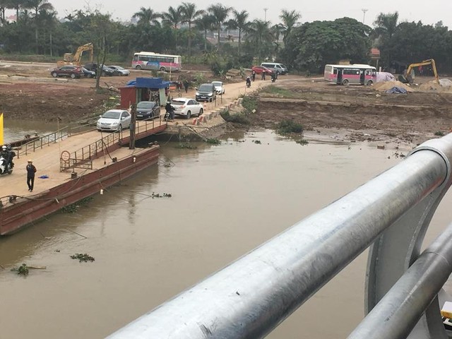 Hải Phòng đưa vào khai thác hai cây cầu “sinh đôi” trong ngày đầu tiên của năm 2018 ảnh 2