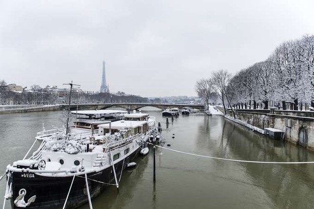 Thủ đô Paris biến thành thiên đường tuyết trắng ảnh 8