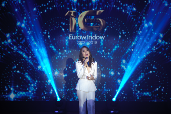 Đêm nhạc Eurowindow Star Night khuấy đảo cộng đồng fan hâm mộ Mỹ Tâm, Noo Phước Thịnh ảnh 8