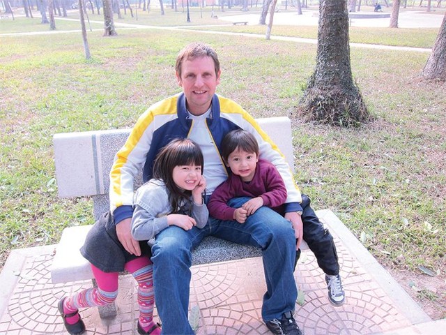 Doanh nhân nước ngoài ăn Tết ở Việt Nam ảnh 1