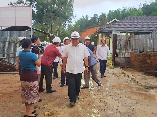 Bộ trưởng Nguyễn Chí Dũng cam kết hỗ trợ và đồng hành với tỉnh Hủa Phăn (Lào) ảnh 1