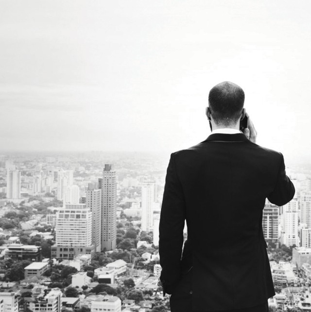 Chông chênh người môi giới bất động sản chuyên nghiệp ảnh 1