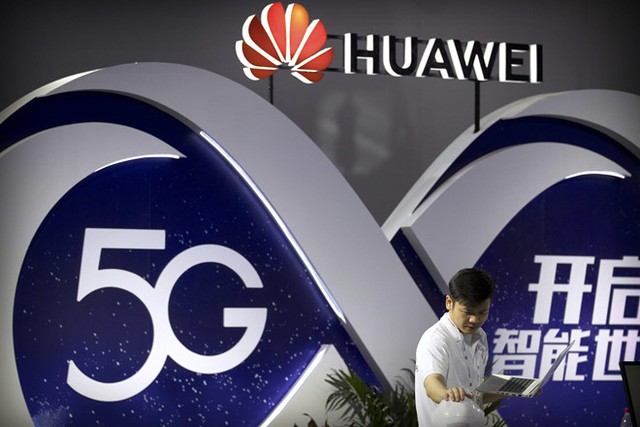 Cố vấn ông Trump tuyên bố Mỹ vượt mặt Trung Quốc trong cuộc đua 5G ảnh 2