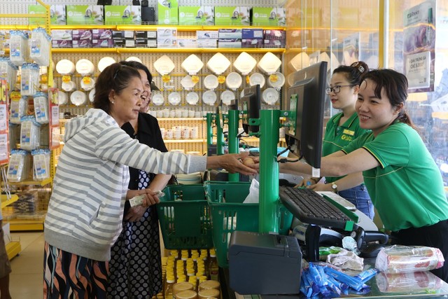 Bán thịt cá, rau củ ở ngoại ô xa xôi nhưng Bách hóa Xanh thu 1.000 tỷ đồng mỗi tháng ảnh 1