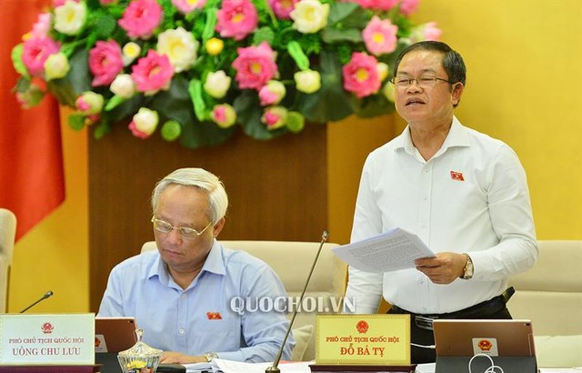 100% thành viên Ủy ban Thường vụ Quốc hội dự họp biểu quyết tán thành thành lập thị xã Sa Pa ảnh 1