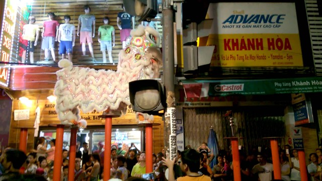 Nét riêng: Tết Trung thu xứ Huế ảnh 2