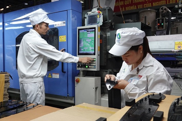 Quyết đẩy mạnh năng lực sản xuất, Nhựa Hà Nội (NHH) niêm yết để tìm đối tác chiến lược ảnh 1