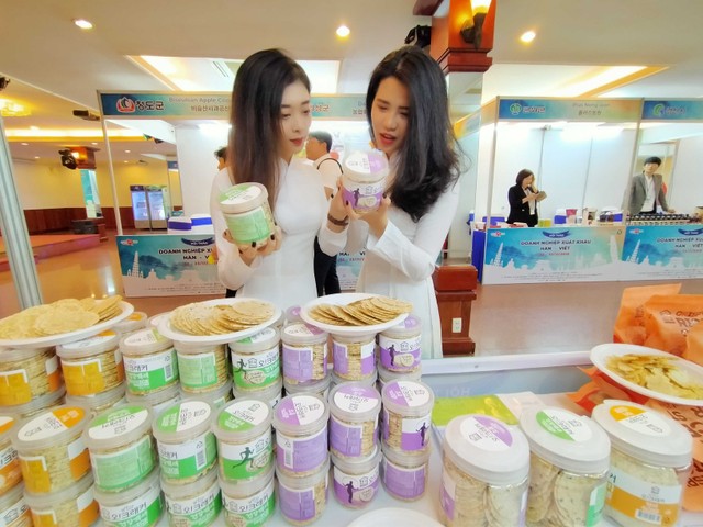 Đoàn doanh nghiệp Hàn Quốc tiếp thị sản phẩm tại TPHCM ảnh 1