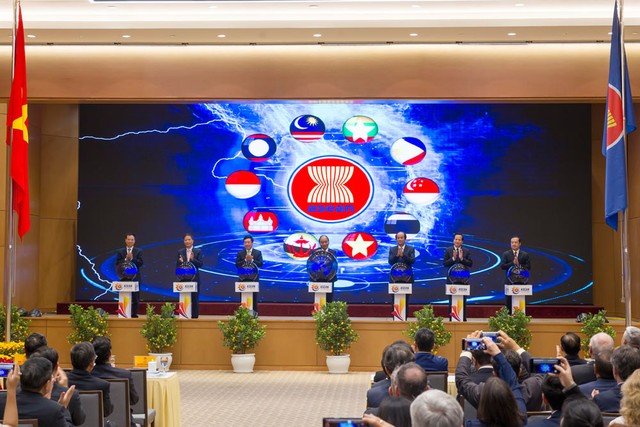 Thủ tướng: Không kết nối nào bền chặt hơn kết nối trái tim đến trái tim ảnh 3