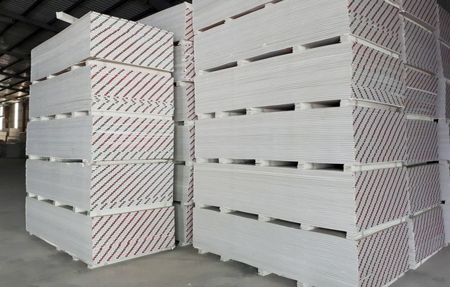 Tấm tường thạch cao, cung không đủ cầu ảnh 1