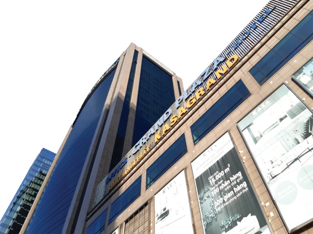 Doanh nghiệp bất động sản: Kẻ gọi vốn khủng, người gom “bạc cắc“ ảnh 1