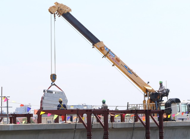 TP.HCM: Các công trình giao thông trọng điểm đang hối hả về đích ảnh 5