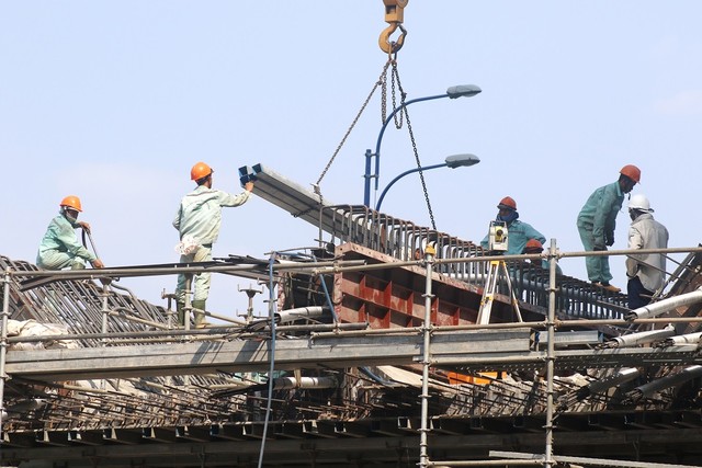 TP.HCM: Các công trình giao thông trọng điểm đang hối hả về đích ảnh 6