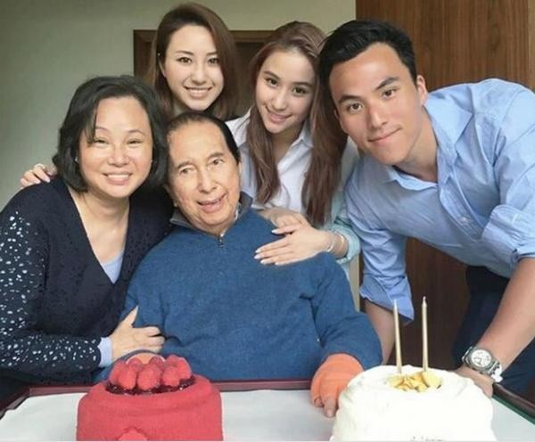 Khởi nghiệp với 1,3 USD, vua cờ bạc Macau xây dựng gia sản khổng lồ ảnh 8