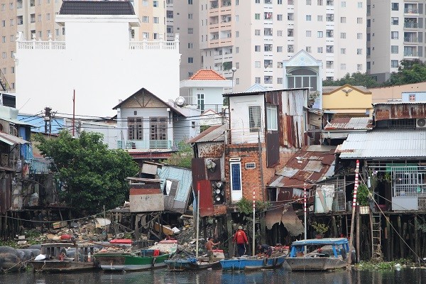 TP.HCM: Vỡ kế hoạch di dời 20.000 hộ dân ven kênh, rạch ảnh 1