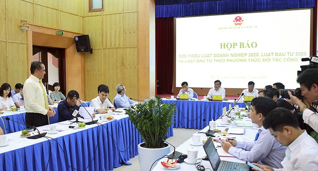 Ba đạo luật quan trọng về đầu tư, kinh doanh sẽ giúp doanh nhân vượt khó ảnh 1