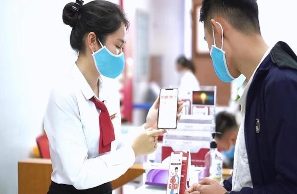 Phó tổng giám đốc Agribank: Ngân hàng lợi nhuận ngàn tỷ nhưng vẫn rất đáng lo ảnh 2