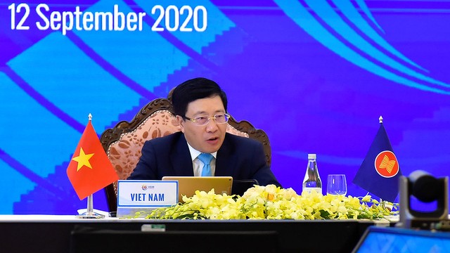 Phó Thủ tướng Phạm Bình Minh chủ trì Hội nghị Diễn đàn Khu vực ASEAN sáng ngày 12/9