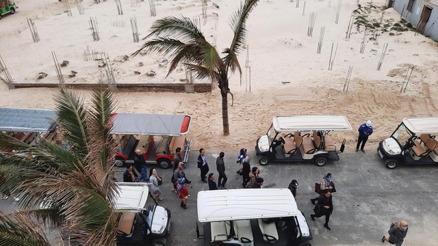 Các nhà đầu tư tham quan dự án của FLC tại Quảng Bình. Ảnh: Thành Nguyễn