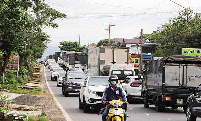 Một đoạn đèo Bảo Lộc trên Quốc lộ 20.