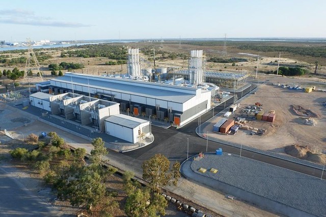 Nhà máy điện động cơ đốt trong linh hoạt ICE sử dụng khí tự nhiên hóa lỏng LNG sẽ có vai trò quan trọng trong việc cung cấp điện một cách nhanh chóng và giúp tích hợp năng lượng tái tạo