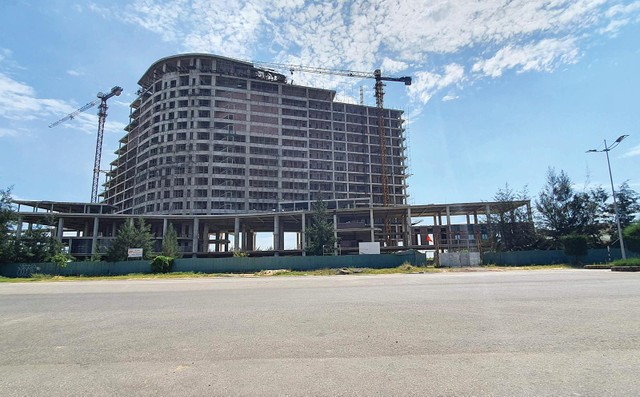 Dự án Pullman Quảng Bình nhiều năm qua vẫn chưa thể hoàn thành để đưa vào sử dụng. Ảnh: Ngọc Tân