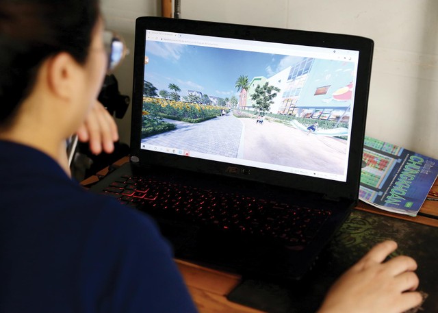 Nhà đầu tư âm thầm tìm “hàng tốt” thời dịch. Ảnh: Việt Dũng Nhà đầu tư âm thầm tìm “hàng tốt” thời dịch. Ảnh: Việt Dũng