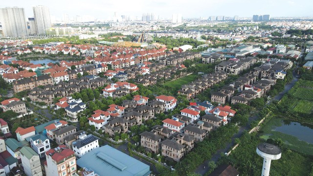 Thị trường bất động sản sẽ bùng nổ khi các nút thắt pháp lý được tháo gỡ. Ảnh: Dũng Minh