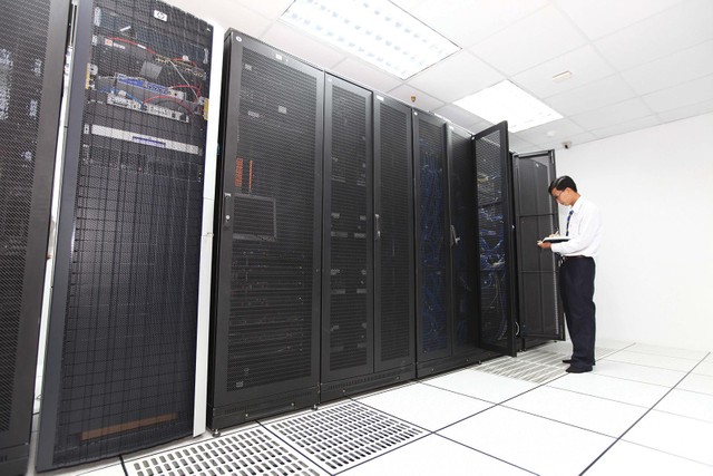 Địa điểm đặt trung tâm dữ liệu thường có diện tích lớn. Ảnh: Lê Toàn