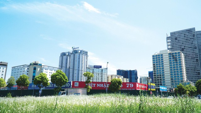 Nguồn cung chung cư ở Hà Nội rất hạn chế, giao dịch chủ yếu diễn ra ở các dự án cũ. Ảnh: Dũng Minh