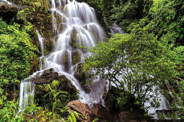 Một cảnh du lịch tại Thác gió, Quảng Bình. Ảnh: Thành Vương