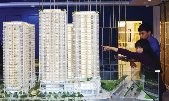 Nguồn cung hạn chế đẩy giá nhà tăng cao. Ảnh: Dũng Minh