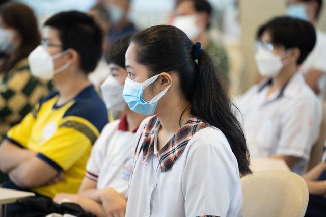 Cuộc sống của các em nhỏ mồ côi do đại dịch Covid-19 và gia đình sẽ đỡ vất vả hơn, thêm niềm tin vào tương lai khi được tiếp sức từ hành trình Build a Better Future Cuộc sống của các em nhỏ mồ côi do đại dịch Covid-19 và gia đình sẽ đỡ vất vả hơn, thêm niềm tin vào tương lai khi được tiếp sức từ hành trình Build a Better Future