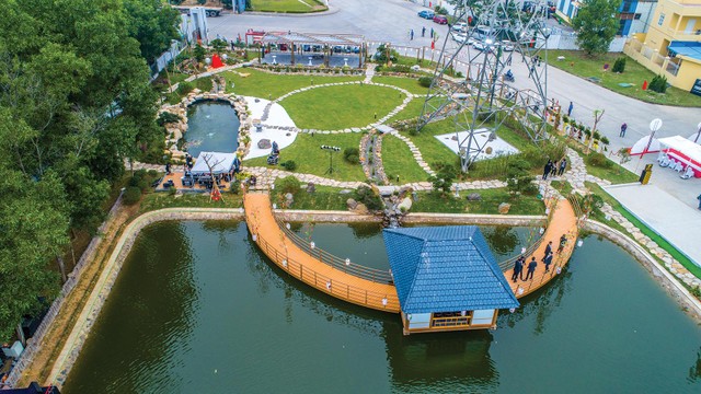 Hiện nay, việc vận hành các khu công nghiệp phần lớn do các ban quản lý đảm nhận, mà thiếu vắng các đơn vị quản lý chuyên nghiệp. Ảnh: Thành Nguyễn