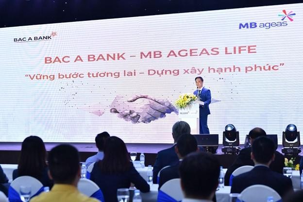 Ông Đỗ Tuấn Anh - Chủ tịch Ủy ban điều hành MB Ageas Life phát biểu