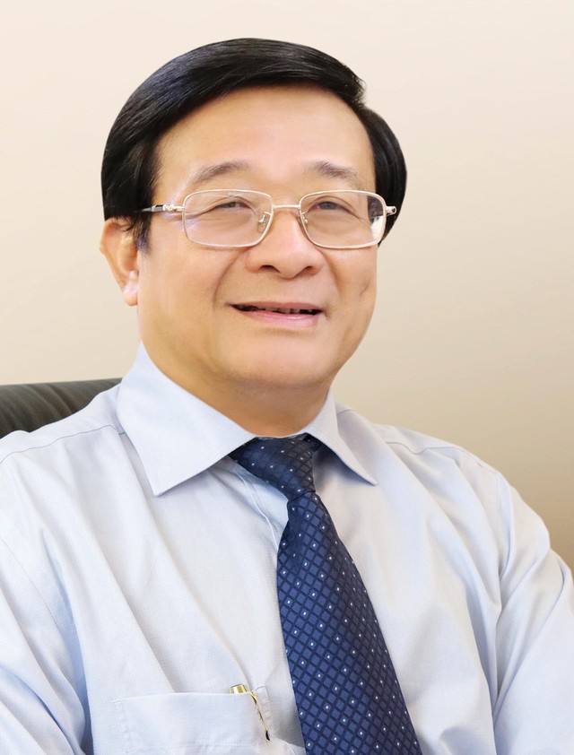 Ông Nguyễn Quốc Hùng, Tổng thư ký Hiệp hội Ngân hàng Việt Nam Ông Nguyễn Quốc Hùng, Tổng thư ký Hiệp hội Ngân hàng Việt Nam