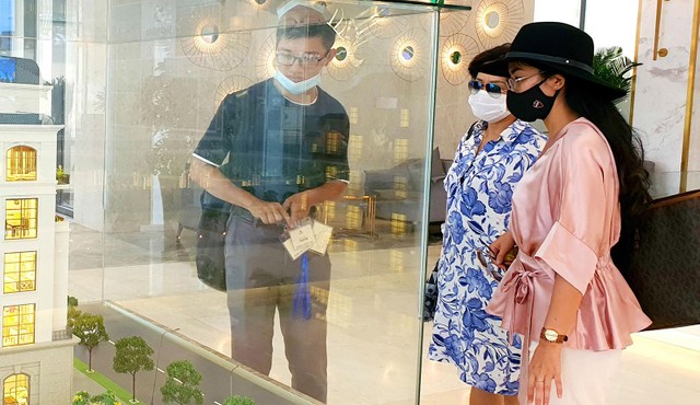 Khác với trước đây, lợi thế đang nghiêng về bên mua. Ảnh: Lê Toàn