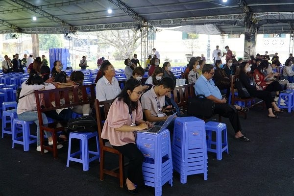 Một số người có mặt trong ngày tuyên án